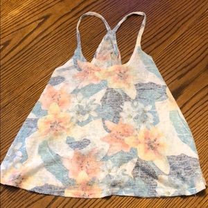 Cross back tank top!